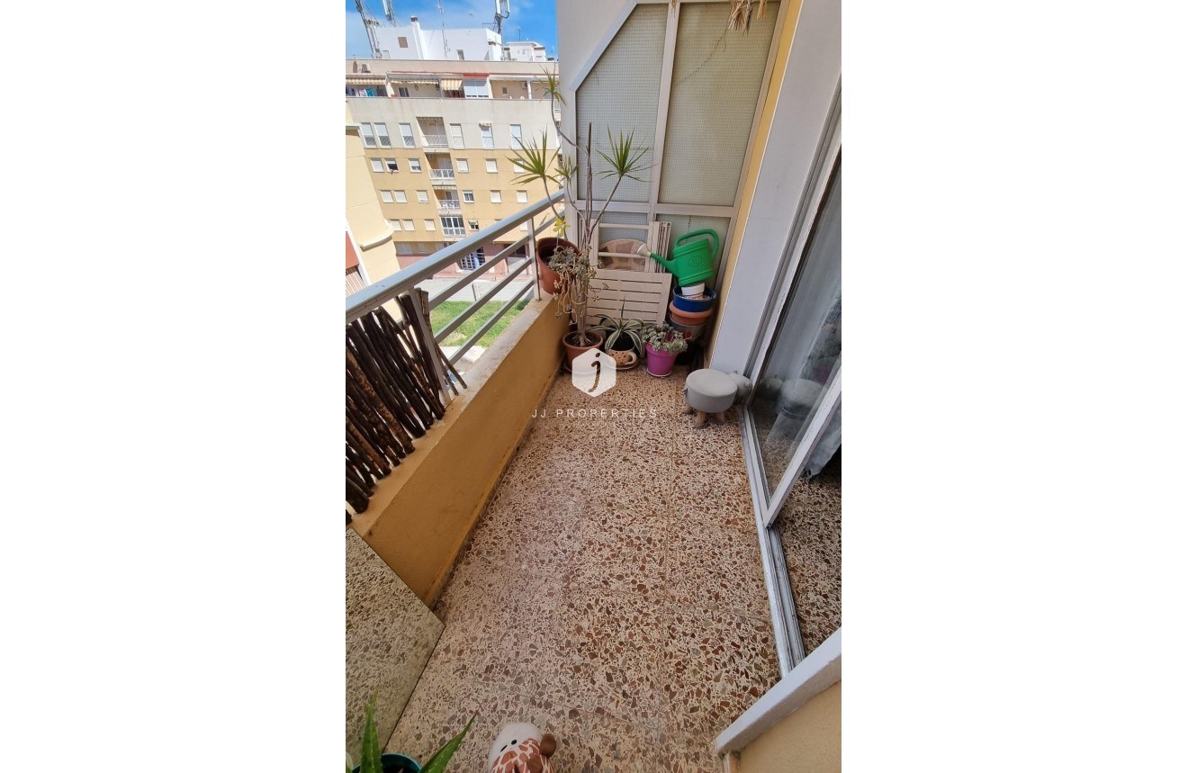 Tweedehands - Appartement / flat -
Torrevieja - Habaneras