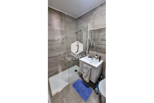 Tweedehands - Bungalow -
Torrevieja - La Siesta - El Salado - Torreta