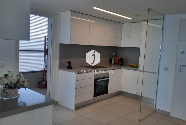 Tweedehands - Penthouse -
Torrevieja - Punta prima