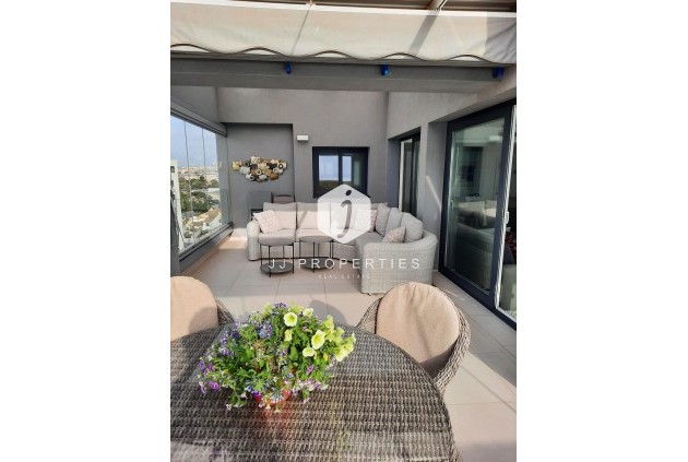 Tweedehands - Penthouse -
Torrevieja - Punta prima