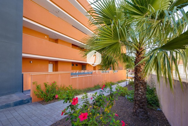 Tweedehands - Appartement / flat -
Orihuela Costa - Villamartín-las Filipinas