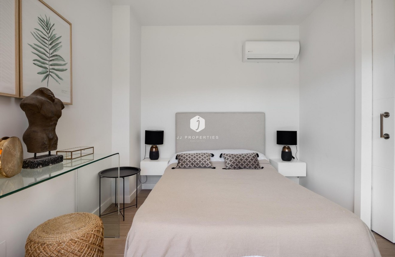 Tweedehands - Appartement / flat -
Orihuela Costa - Villamartín-las Filipinas