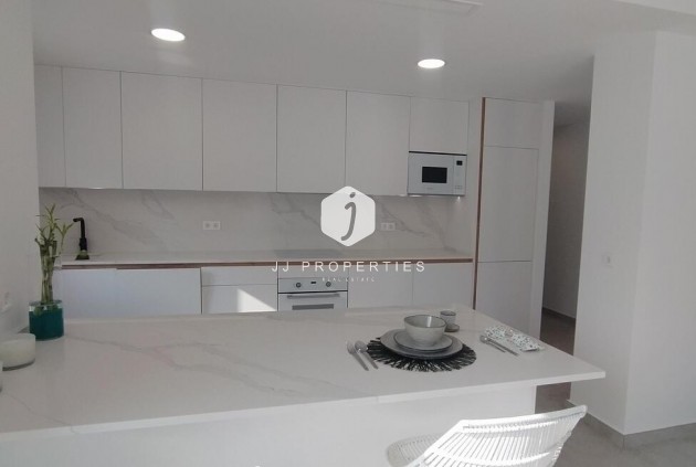 Tweedehands - Appartement / flat -
Torrevieja - Torreblanca