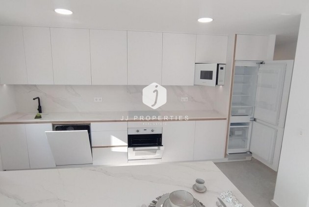 Tweedehands - Appartement / flat -
Torrevieja - Torreblanca