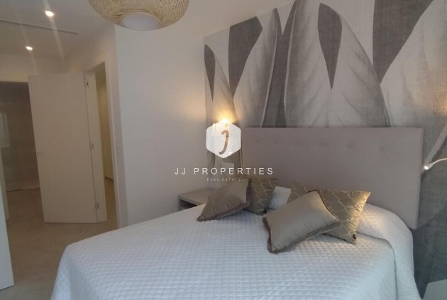 Tweedehands - Appartement / flat -
Torrevieja - Torreblanca