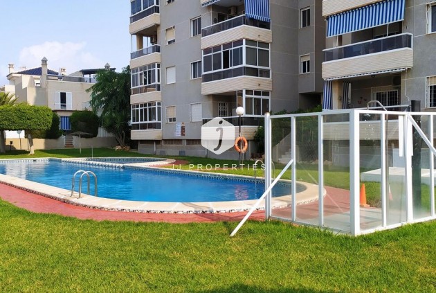 Tweedehands - Appartement / flat -
Torrevieja - Torreblanca