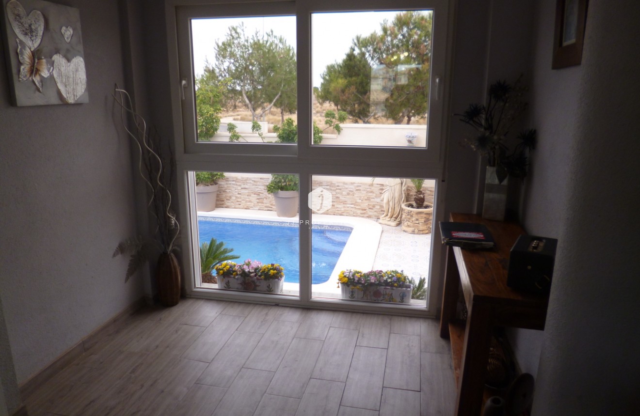 Tweedehands - Villa -
Playa Flamenca - Costa Blanca