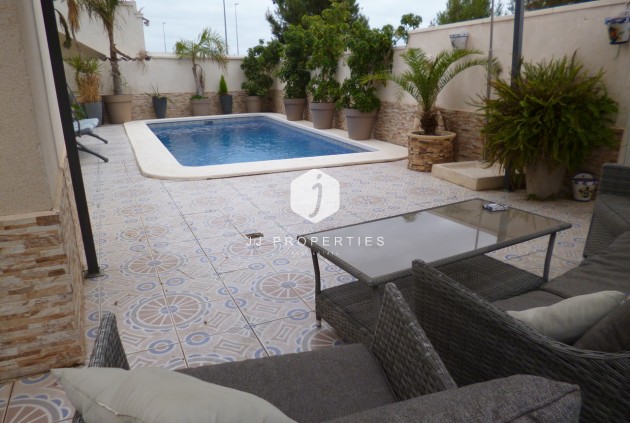 Tweedehands - Villa -
Playa Flamenca - Costa Blanca