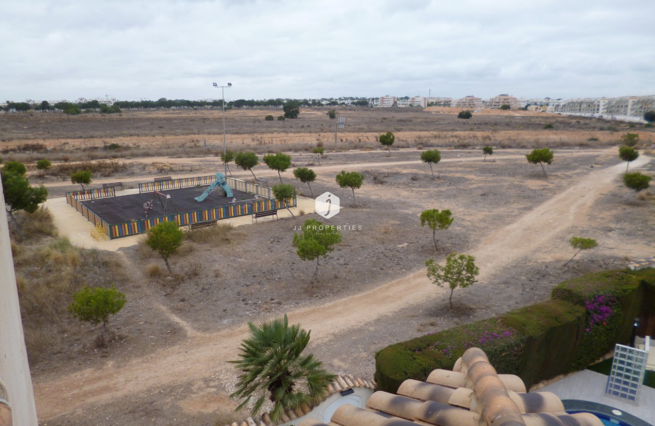 Tweedehands - Villa -
Playa Flamenca - Costa Blanca