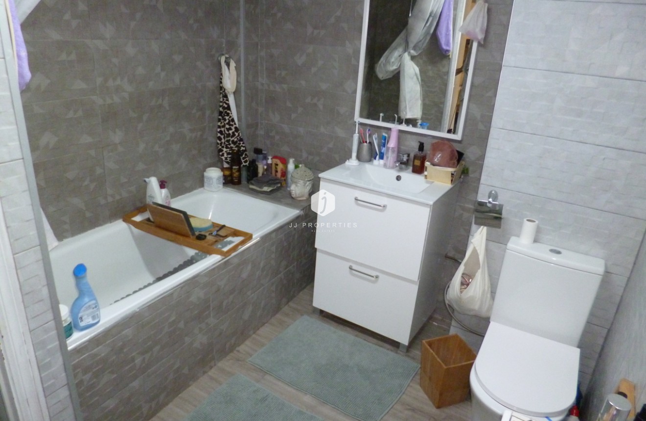 Tweedehands - Villa -
Playa Flamenca - Costa Blanca