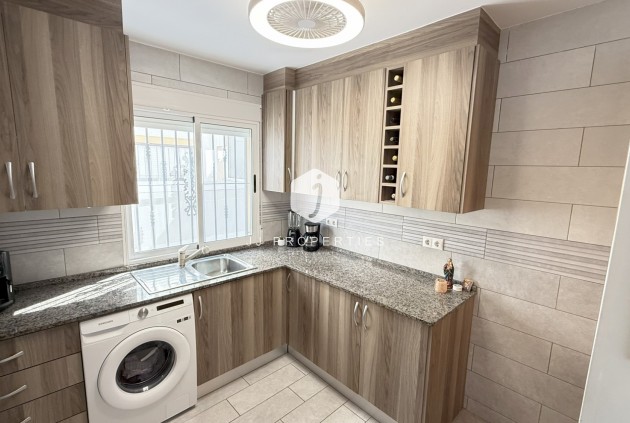 Tweedehands - Villa -
Orihuela Costa - Costa Blanca