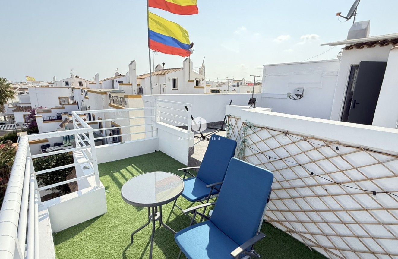 Tweedehands - Villa -
Orihuela Costa - Costa Blanca