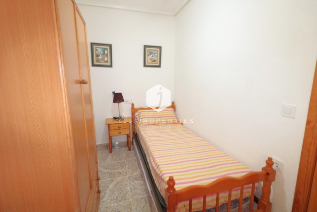 Tweedehands - Appartement / flat -
Torrevieja - Acequion