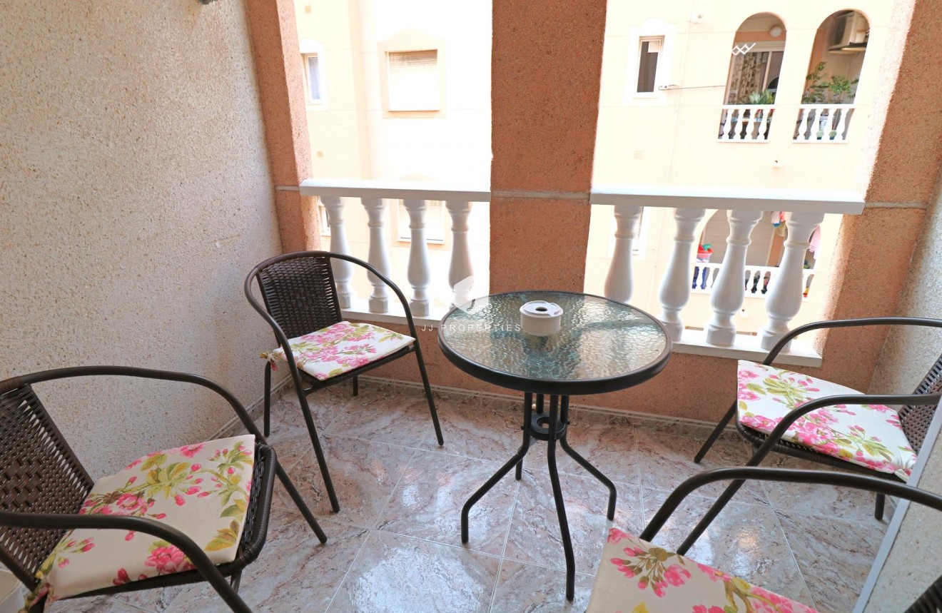 Tweedehands - Appartement / flat -
Torrevieja - Acequion