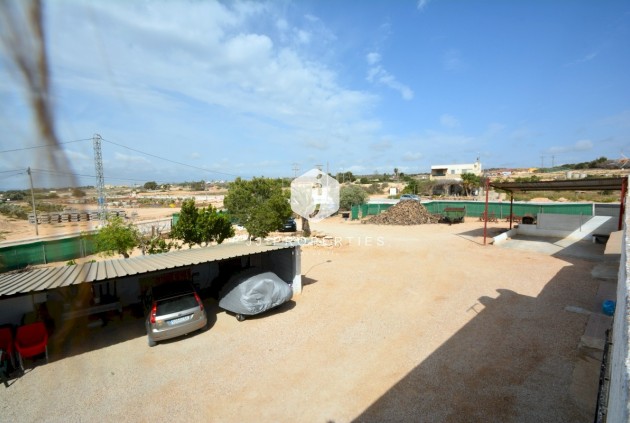 Tweedehands - Villa -
Guardamar del Segura - Costa Blanca