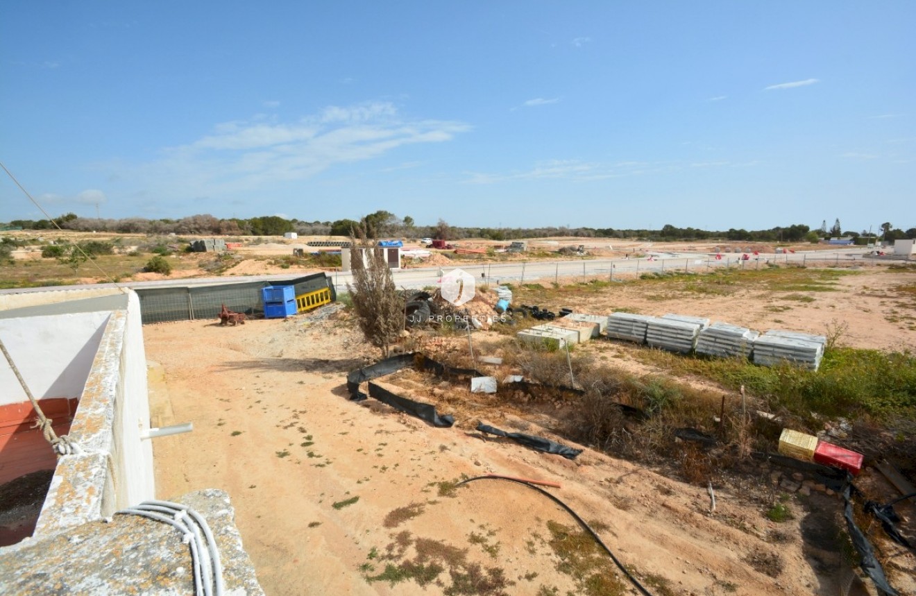 Tweedehands - Villa -
Guardamar del Segura - Costa Blanca