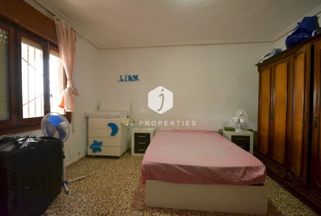 Tweedehands - Villa -
Guardamar del Segura - Costa Blanca