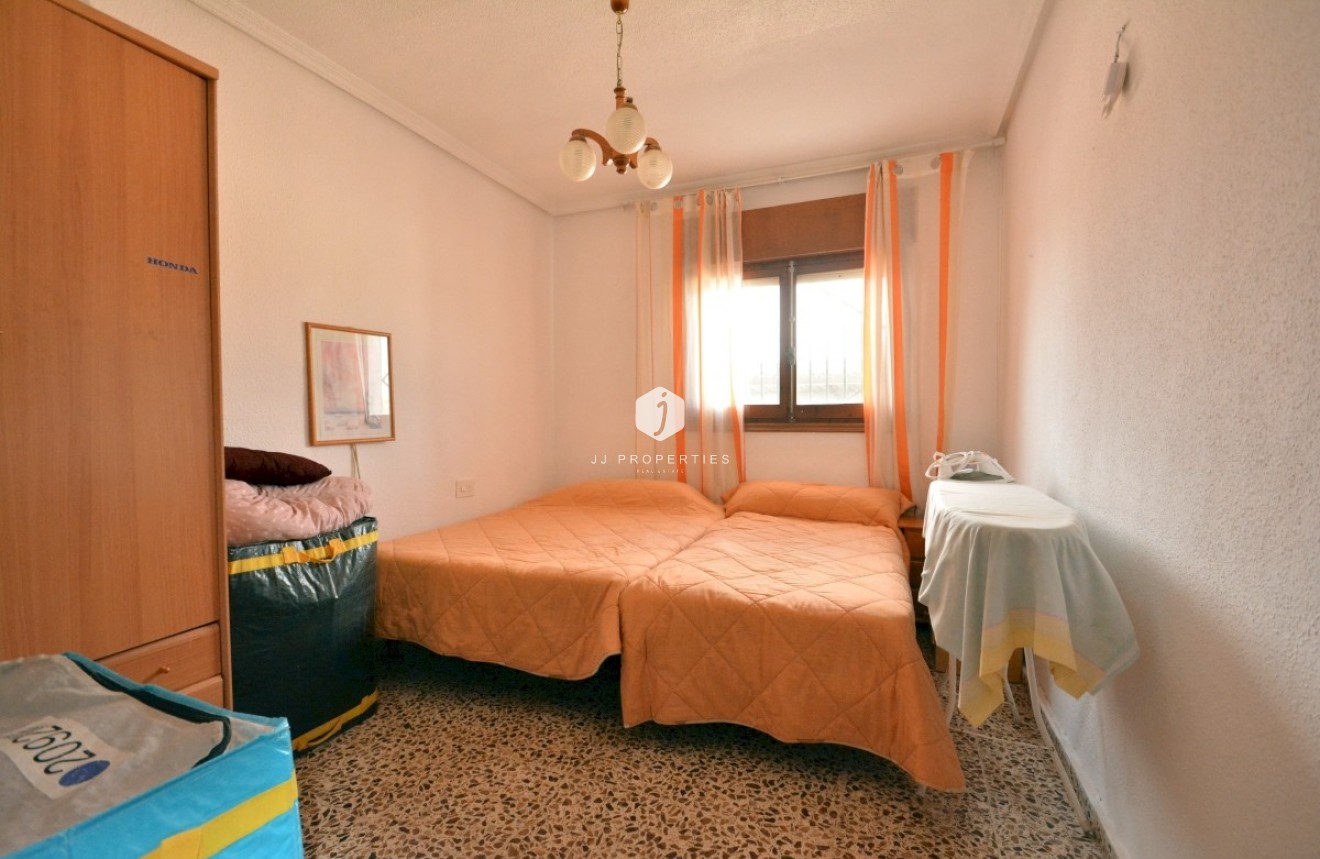 Tweedehands - Villa -
Guardamar del Segura - Costa Blanca