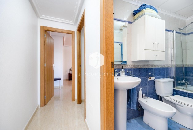 Tweedehands - Penthouse -
Torrevieja