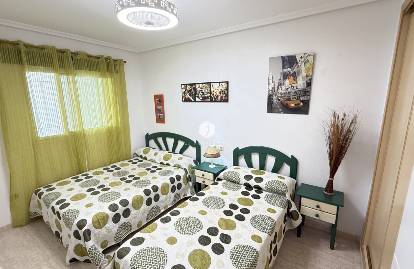 Tweedehands - Appartement / flat -
Orihuela Costa - Costa Blanca