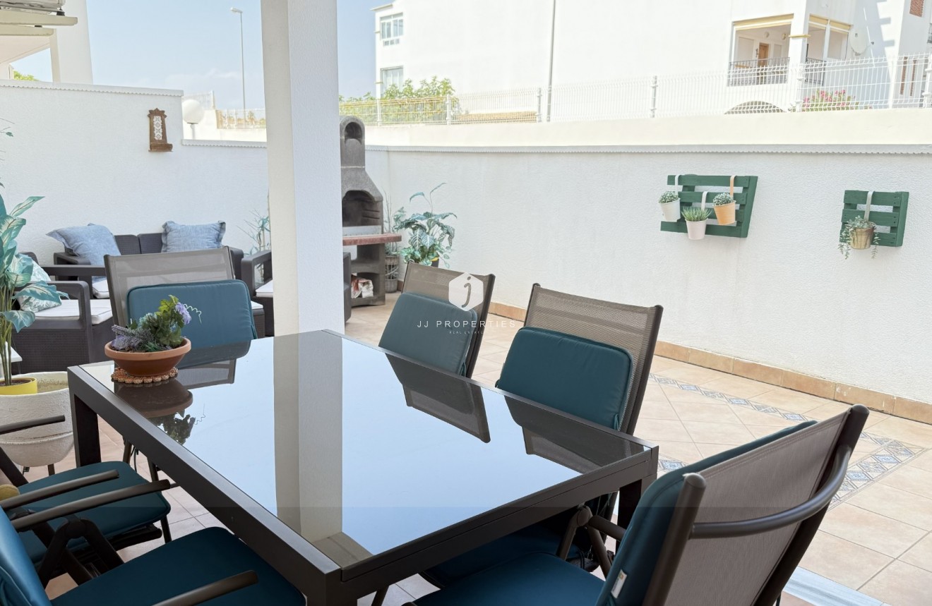 Tweedehands - Appartement / flat -
Orihuela Costa - Costa Blanca