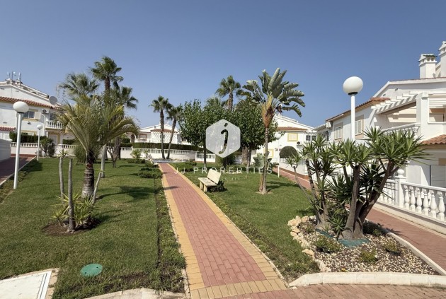 Tweedehands - Appartement / flat -
Orihuela Costa - Costa Blanca