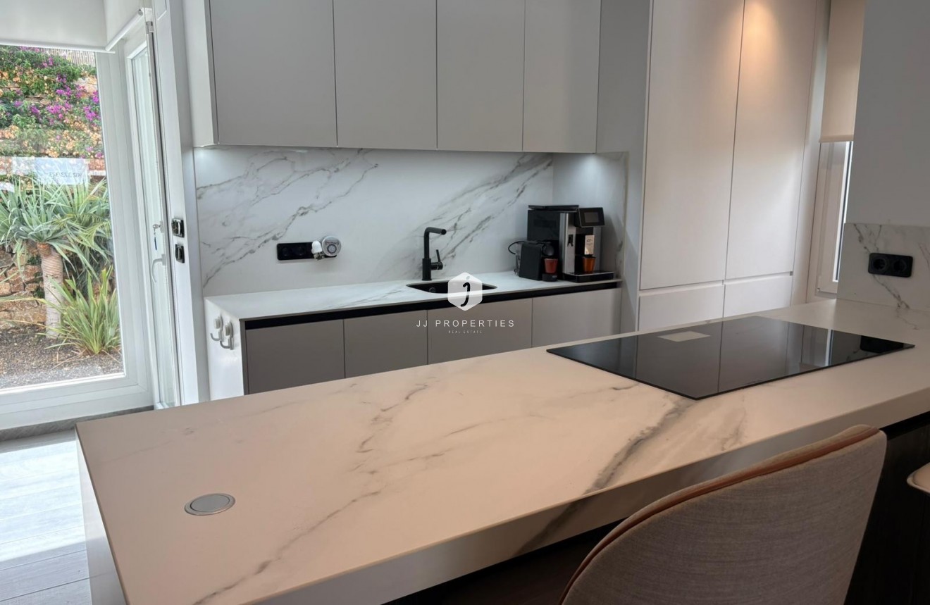 Tweedehands - Villa -
Algorfa - Inland