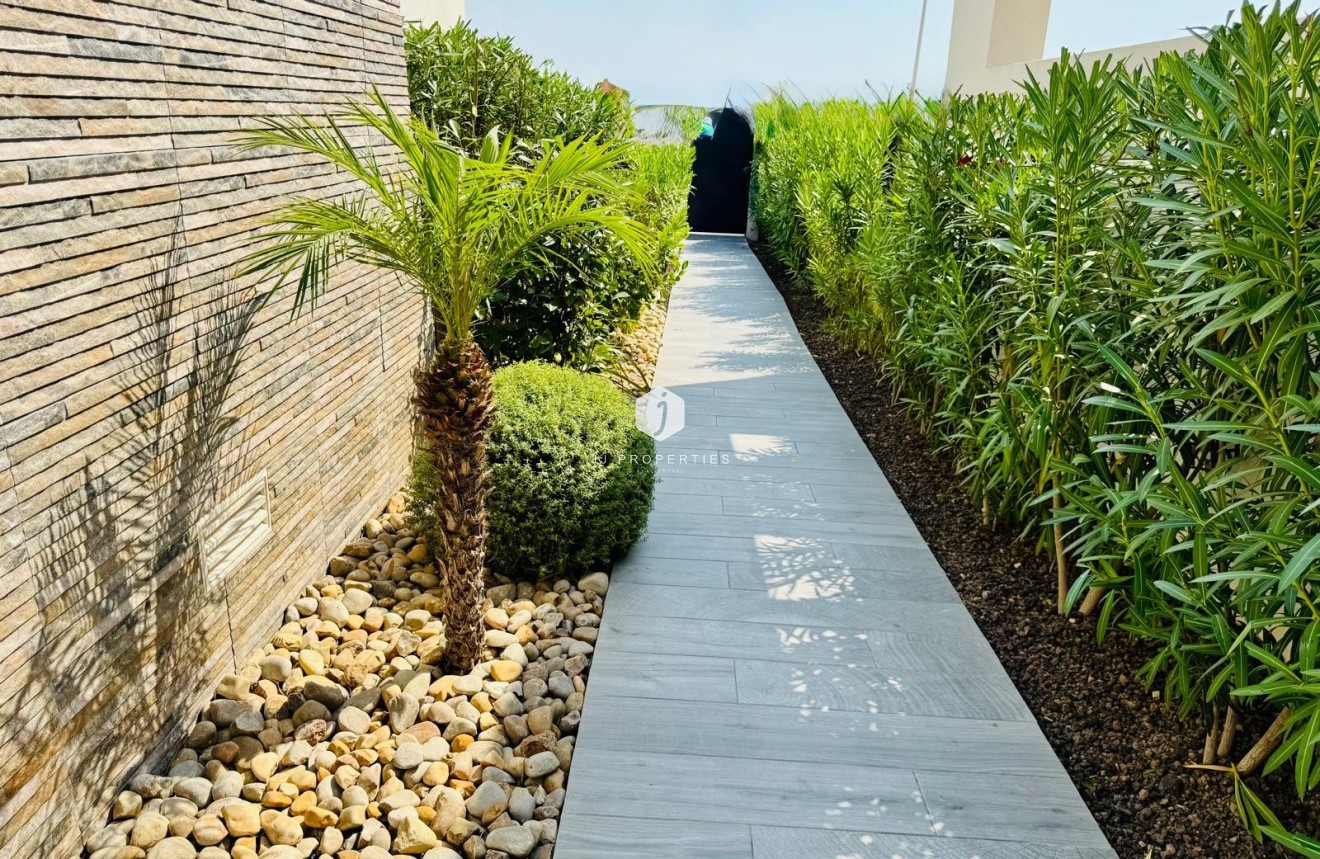 Tweedehands - Villa -
Algorfa - Inland