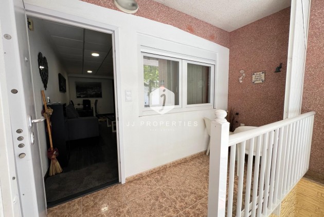 Tweedehands - Appartement / flat -
Torrevieja - Playa del Cura