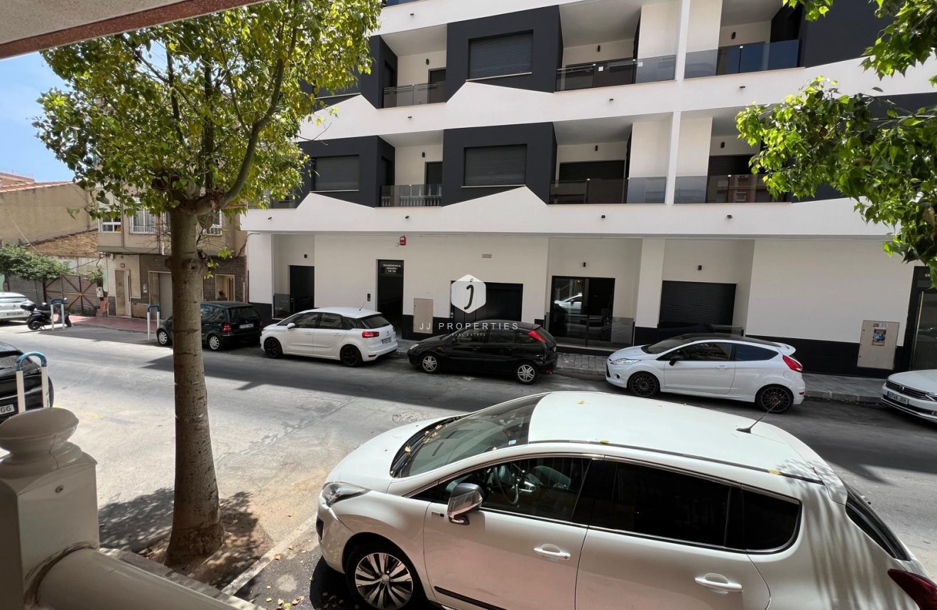 Tweedehands - Appartement / flat -
Torrevieja - Playa del Cura