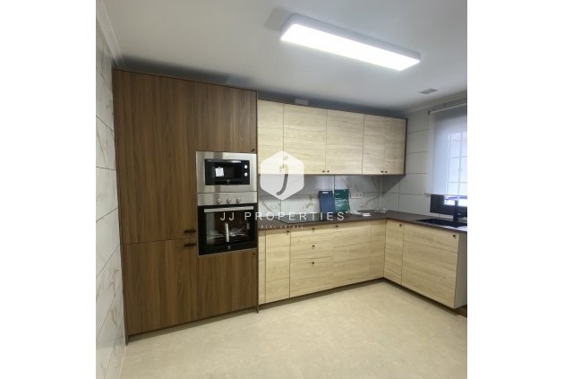 Tweedehands - Chalet -
San Miguel de Salinas - Inland