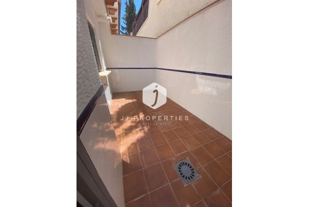 Tweedehands - Chalet -
San Miguel de Salinas - Inland