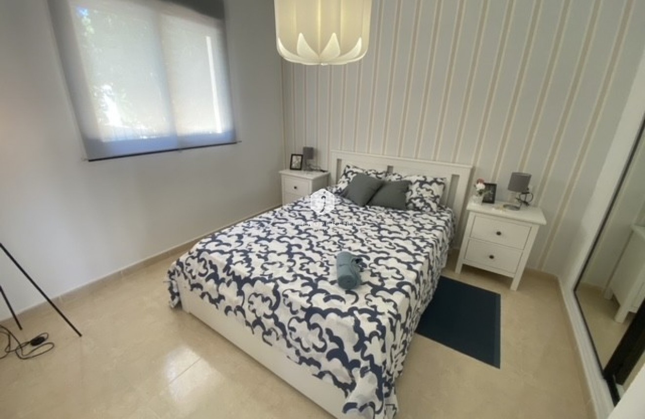 Tweedehands - Chalet -
San Miguel de Salinas - Inland