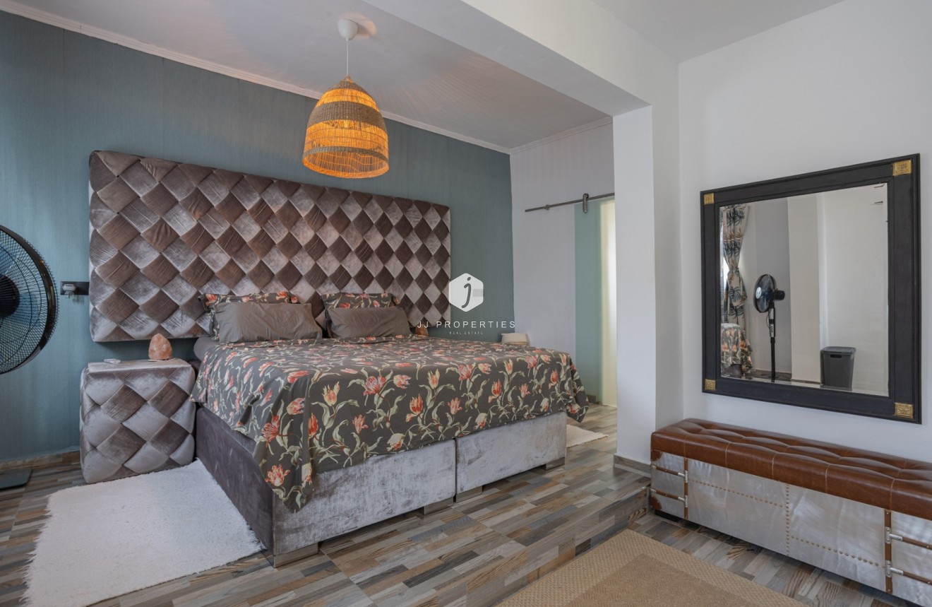 Tweedehands - Landelijk eigendom -
Albatera - Inland