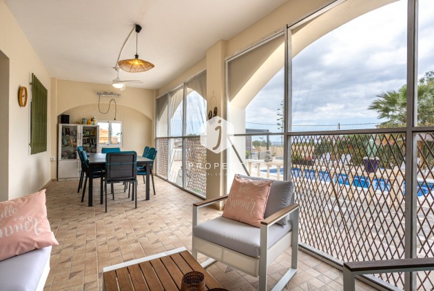 Tweedehands - Landelijk eigendom -
Albatera - Inland