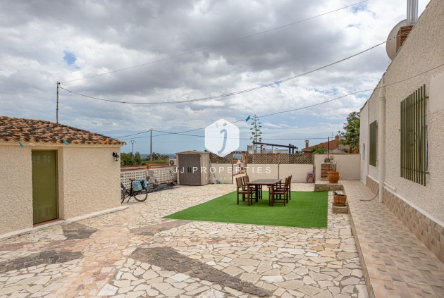 Tweedehands - Landelijk eigendom -
Albatera - Inland