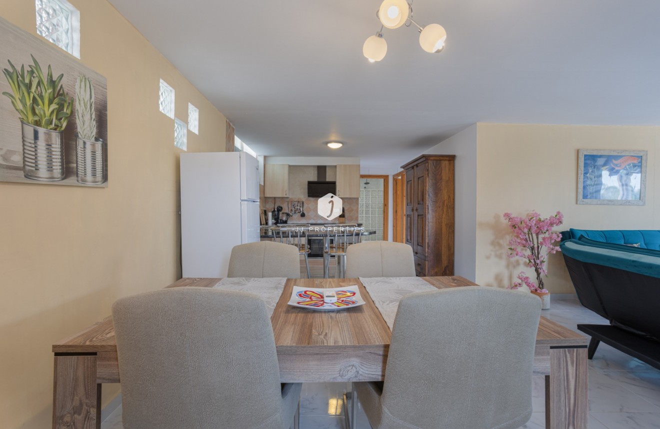 Tweedehands - Landelijk eigendom -
Albatera - Inland