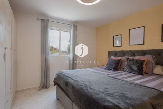 Tweedehands - Landelijk eigendom -
Albatera - Inland