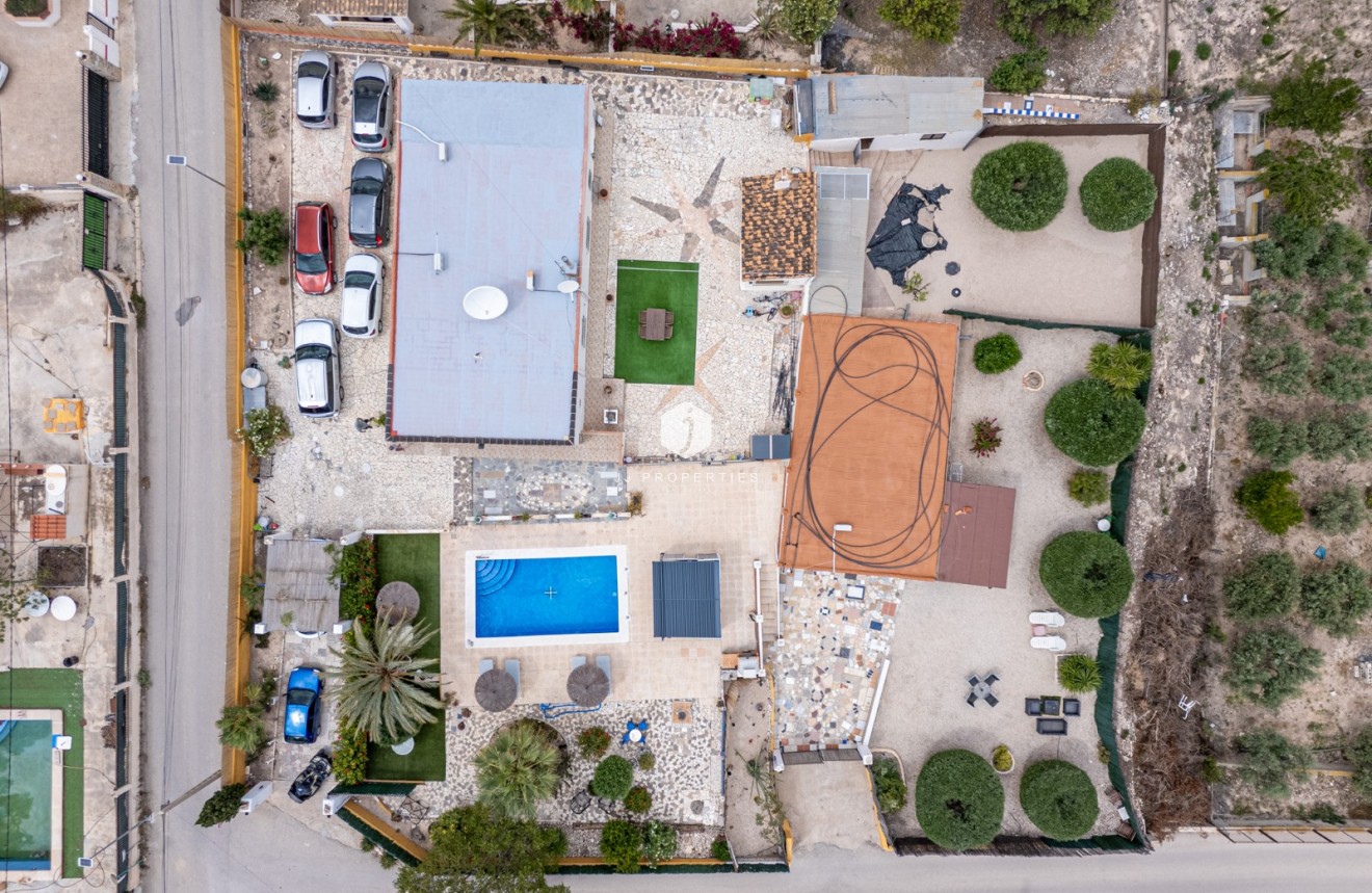 Tweedehands - Landelijk eigendom -
Albatera - Inland