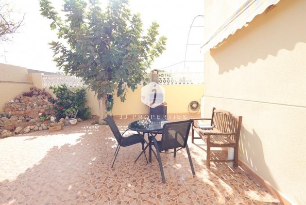 Tweedehands - Villa -
Orihuela Costa - Costa Blanca