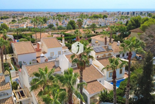 Tweedehands - Villa -
Orihuela Costa - Costa Blanca