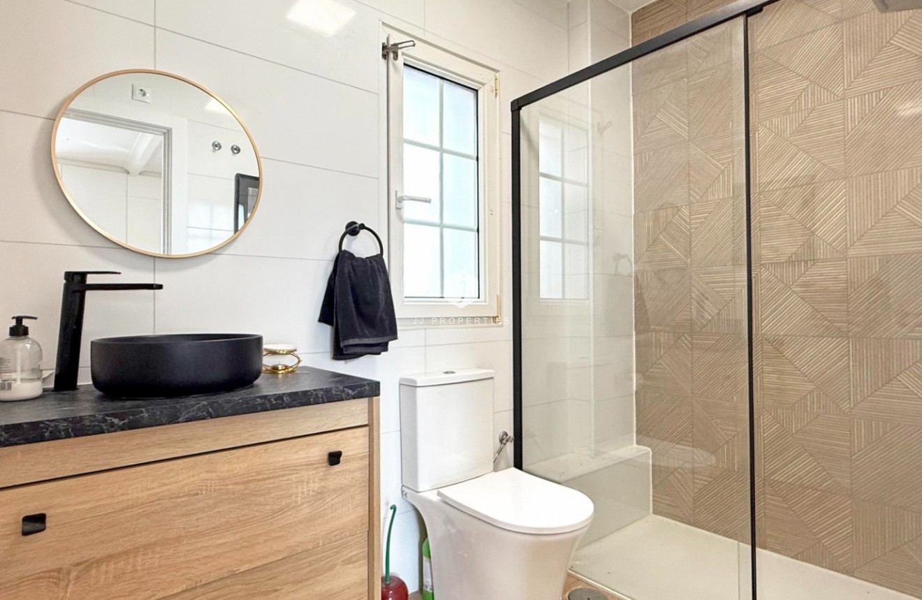 Tweedehands - Villa -
Orihuela Costa - Costa Blanca