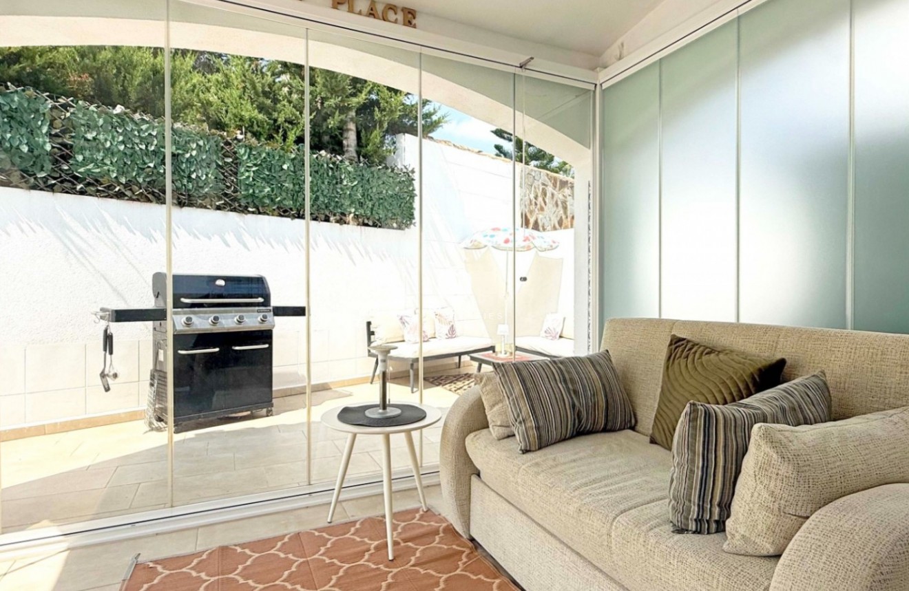 Tweedehands - Villa -
Orihuela Costa - Costa Blanca