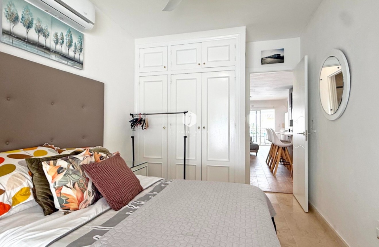 Tweedehands - Villa -
Orihuela Costa - Costa Blanca