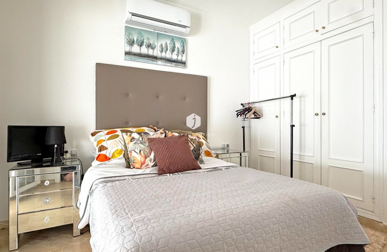 Tweedehands - Villa -
Orihuela Costa - Costa Blanca