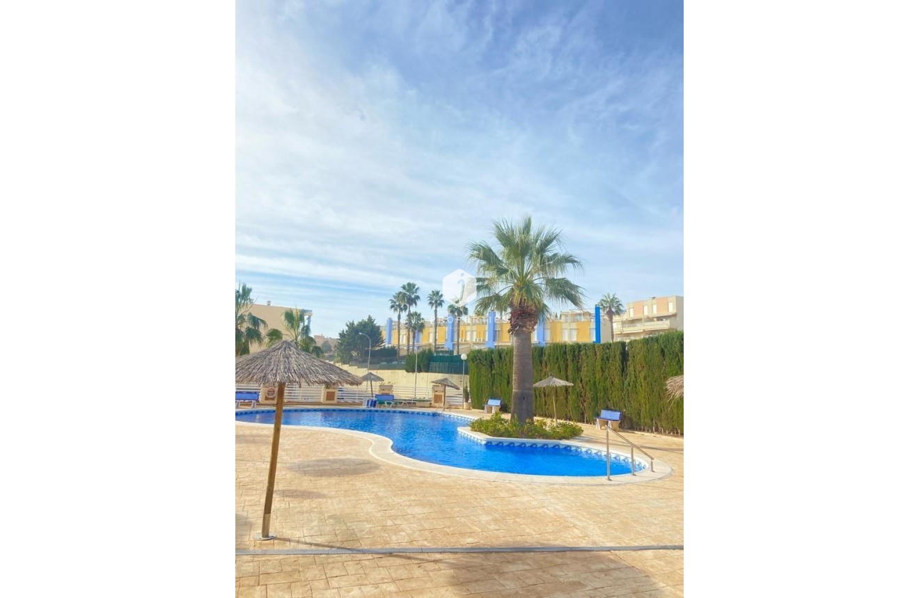 Segunda mano - Duplex -
Orihuela Costa - Campoamor