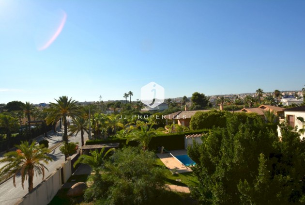 Tweedehands - Villa -
Orihuela Costa - Costa Blanca