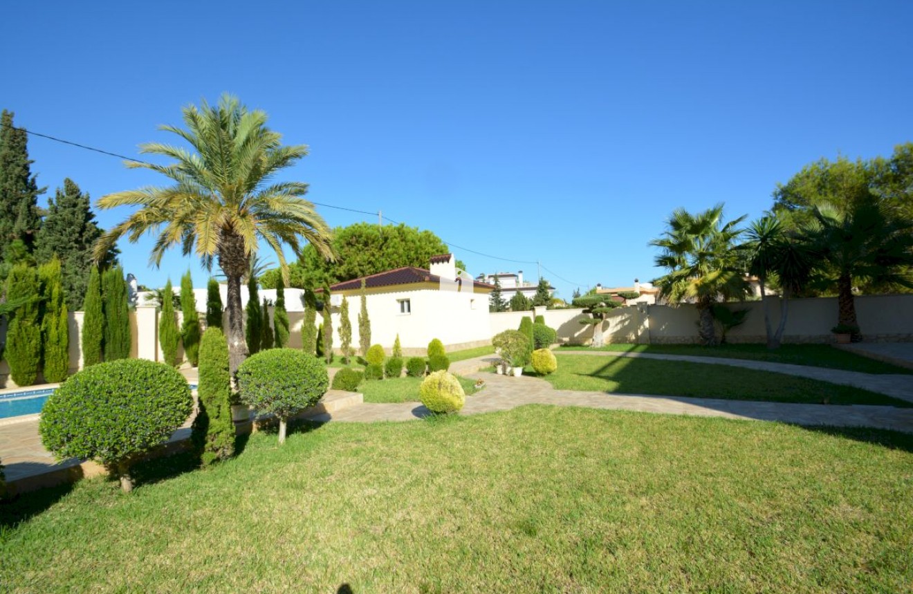Tweedehands - Villa -
Orihuela Costa - Costa Blanca