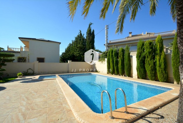 Tweedehands - Villa -
Orihuela Costa - Costa Blanca