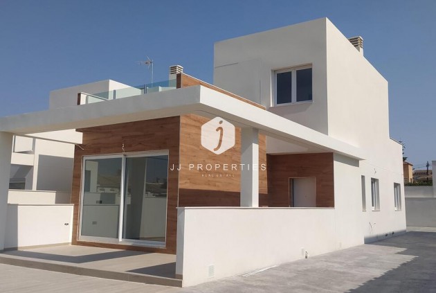 Tweedehands - Villa Penthouse -
Torrevieja - aguas nuevas